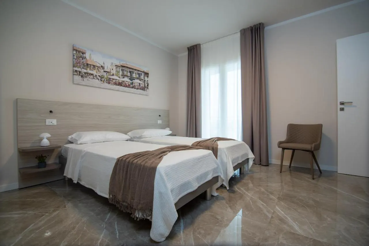 Ranalli Palace Hotel Peschiera del Garda Italy