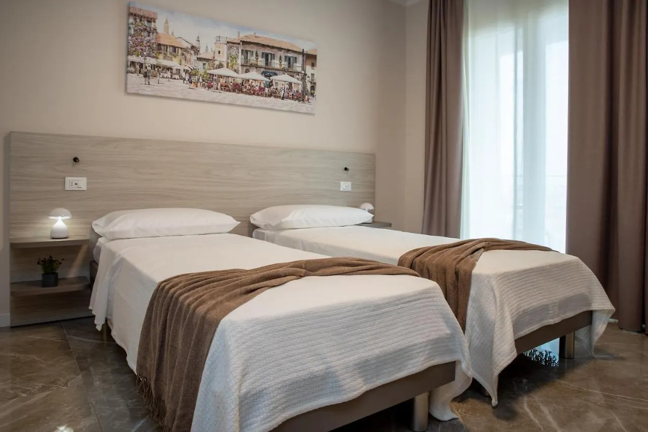Ranalli Palace Hotel Peschiera del Garda