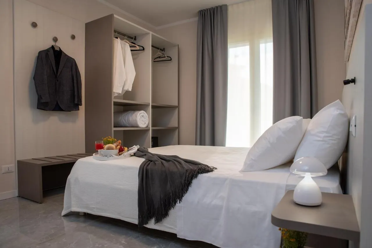 Ranalli Palace Hotel Peschiera del Garda Italy