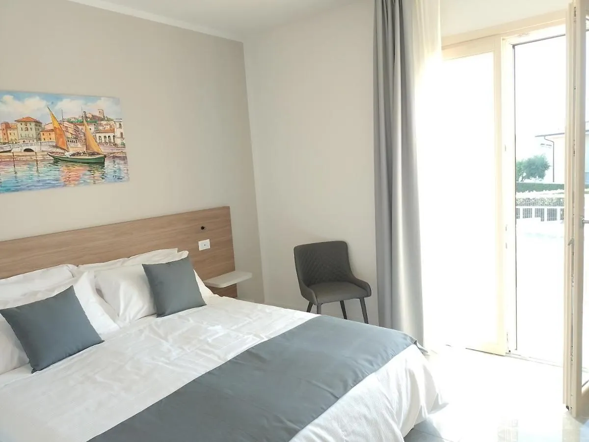 Ranalli Palace Hotel Peschiera del Garda