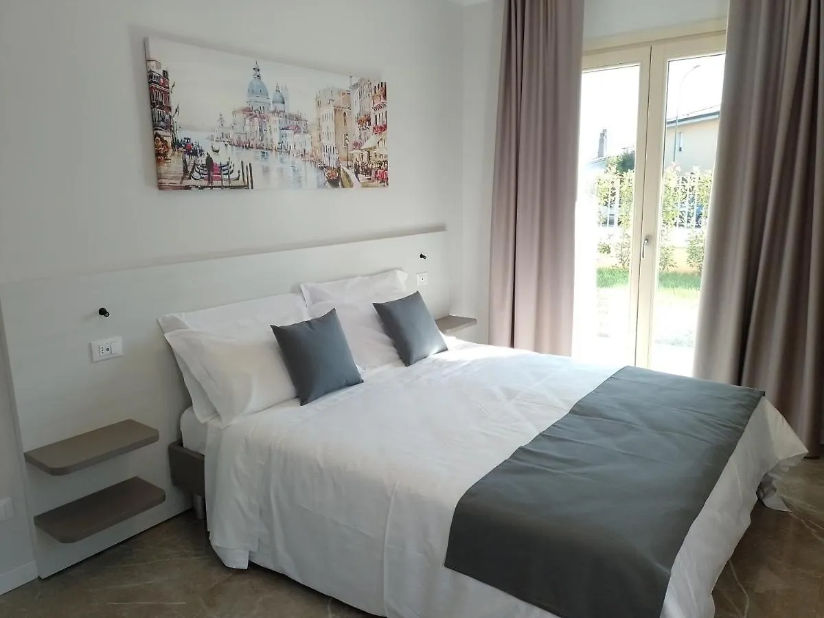 Ranalli Palace Hotel Peschiera del Garda Italy