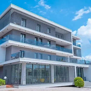 Bella Peschiera Hotel